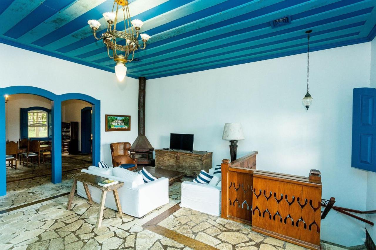 Casa de férias Casa Com Piscina Perto Da Domingas Dias
